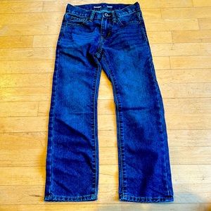 Old Navy Boys Jeans. Straight fit. Size 7. Like new.